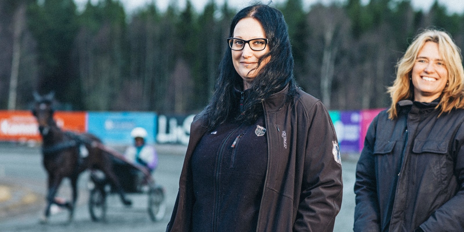 Carina Olsson (t.h.) var den som gav Åsa Rosén mod att sadla om till ett jobb på den ordinarie arbetsmarknaden.
